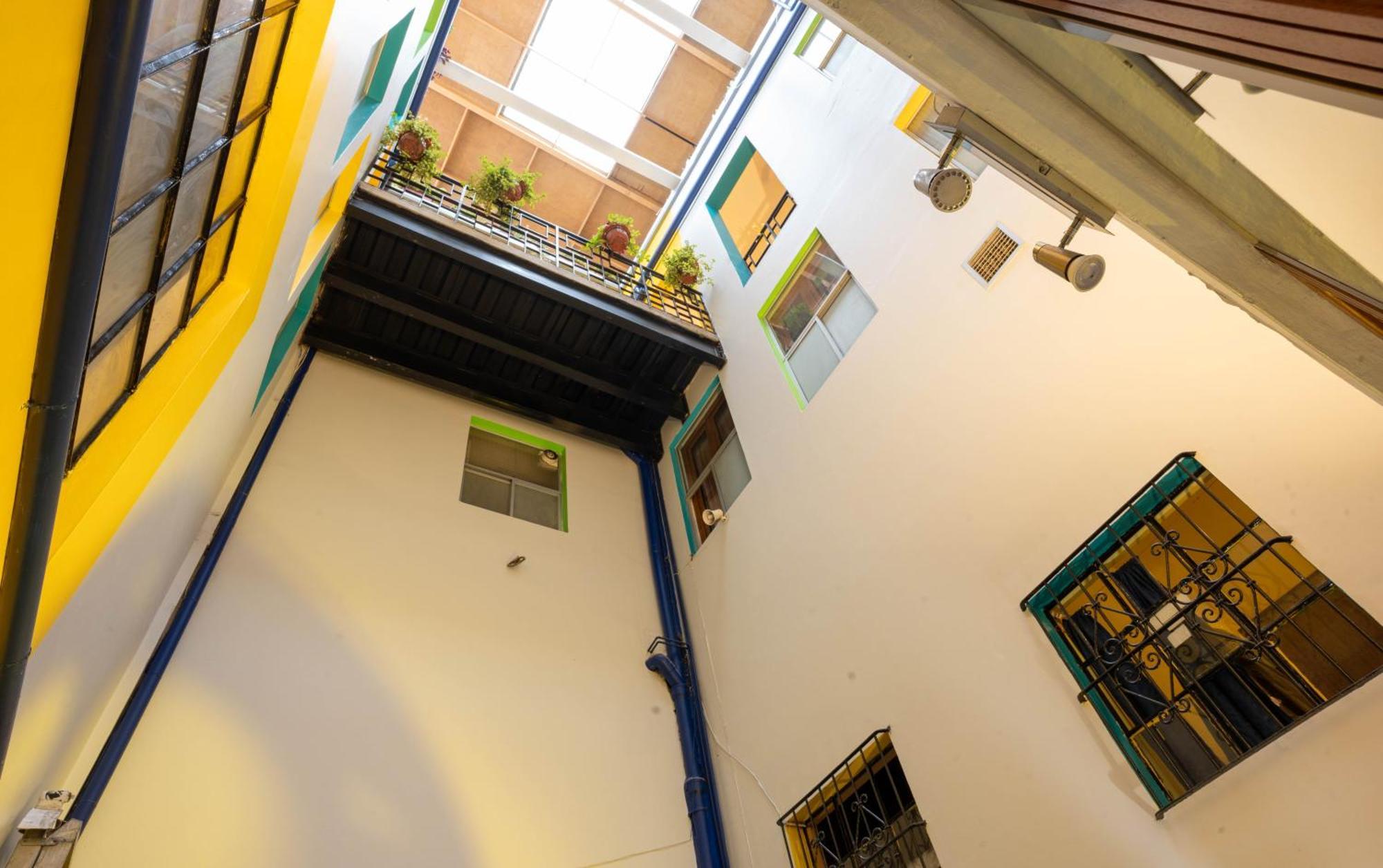 Community Hostel Quito Extérieur photo